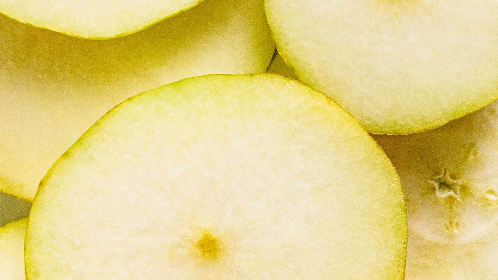 Sliced Nashi pear with skin on, the skin being where most of the fibre in a Nashi pear sits